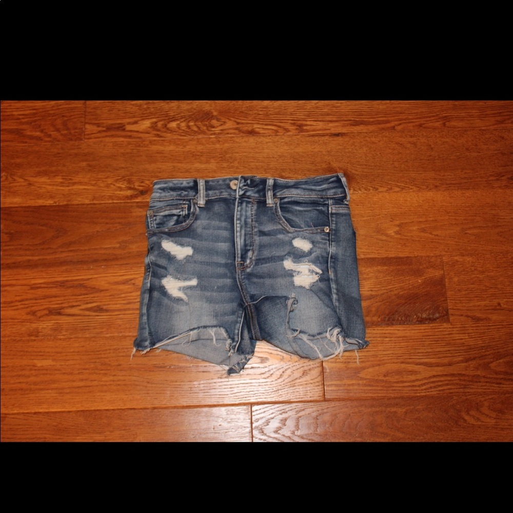 American Eagle High Rise Jean Short